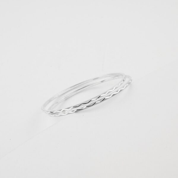 Lazer Cut Sleek Bangles In High Finish (Multiple Pieces)