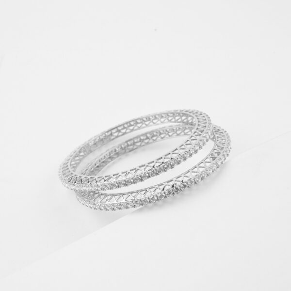 Cz Solitaire Single Line Bangle/Kada (Single/Pair)